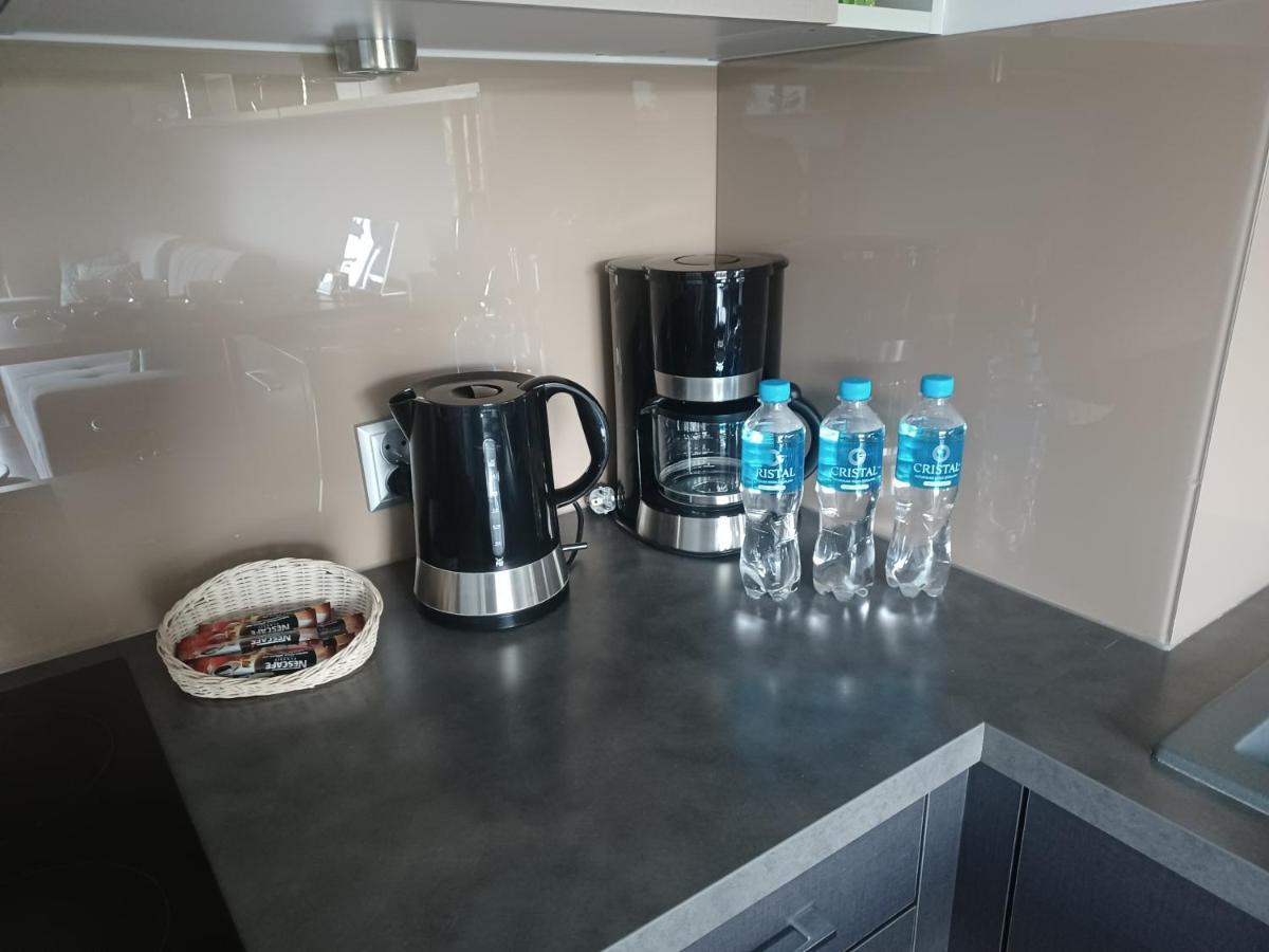 Apartament Z Widokiem Na Morze Дзивновек Экстерьер фото