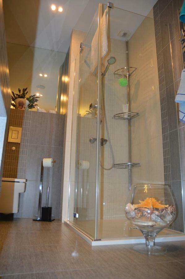 Apartament Z Widokiem Na Morze Дзивновек Экстерьер фото